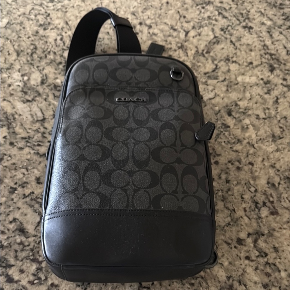 Coach Black Belt Bag Versatile Design